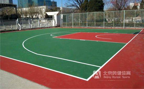 半場(chǎng)籃球場(chǎng)建造用什么材料好